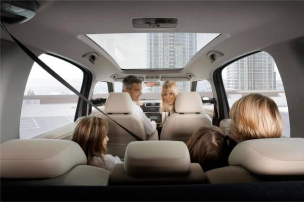 alquiler de coches familiares en barcelona
