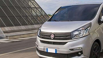 Alquiler furgonetas 9 plazas Sevilla